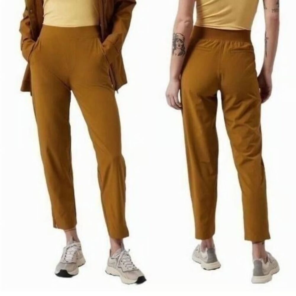 Athleta Brooklyn Ankle Pant in Brass Yellow Athletic Lightweight SIZE 20